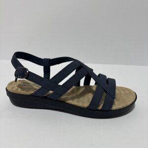 Easy Street Women’s Lobo Comfort Slingback Sandals, Size 6 WW